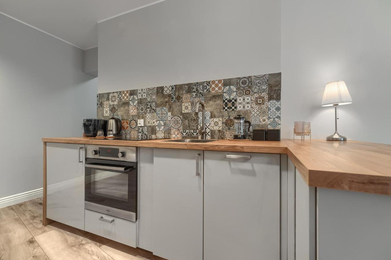 Munn 3 Apartment *